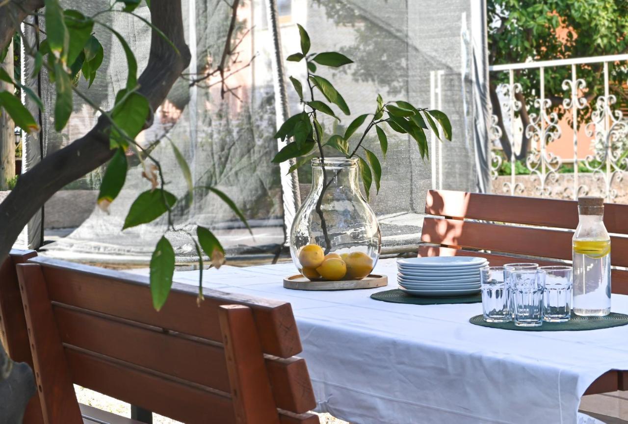 Holiday House Vukman Trogir Exterior photo