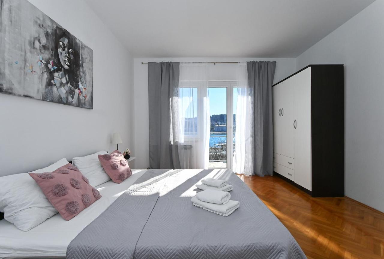 Holiday House Vukman Trogir Exterior photo