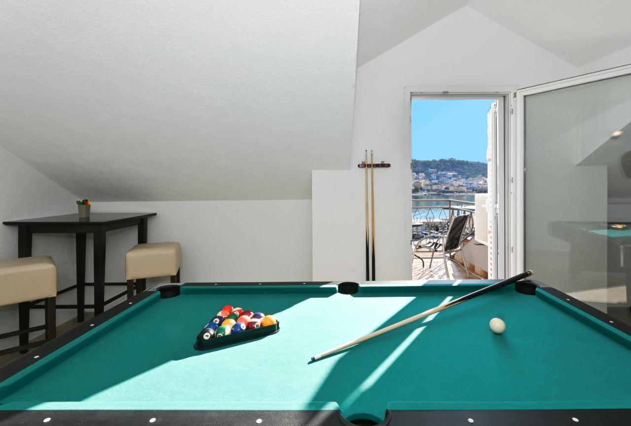 Holiday House Vukman Trogir Exterior photo